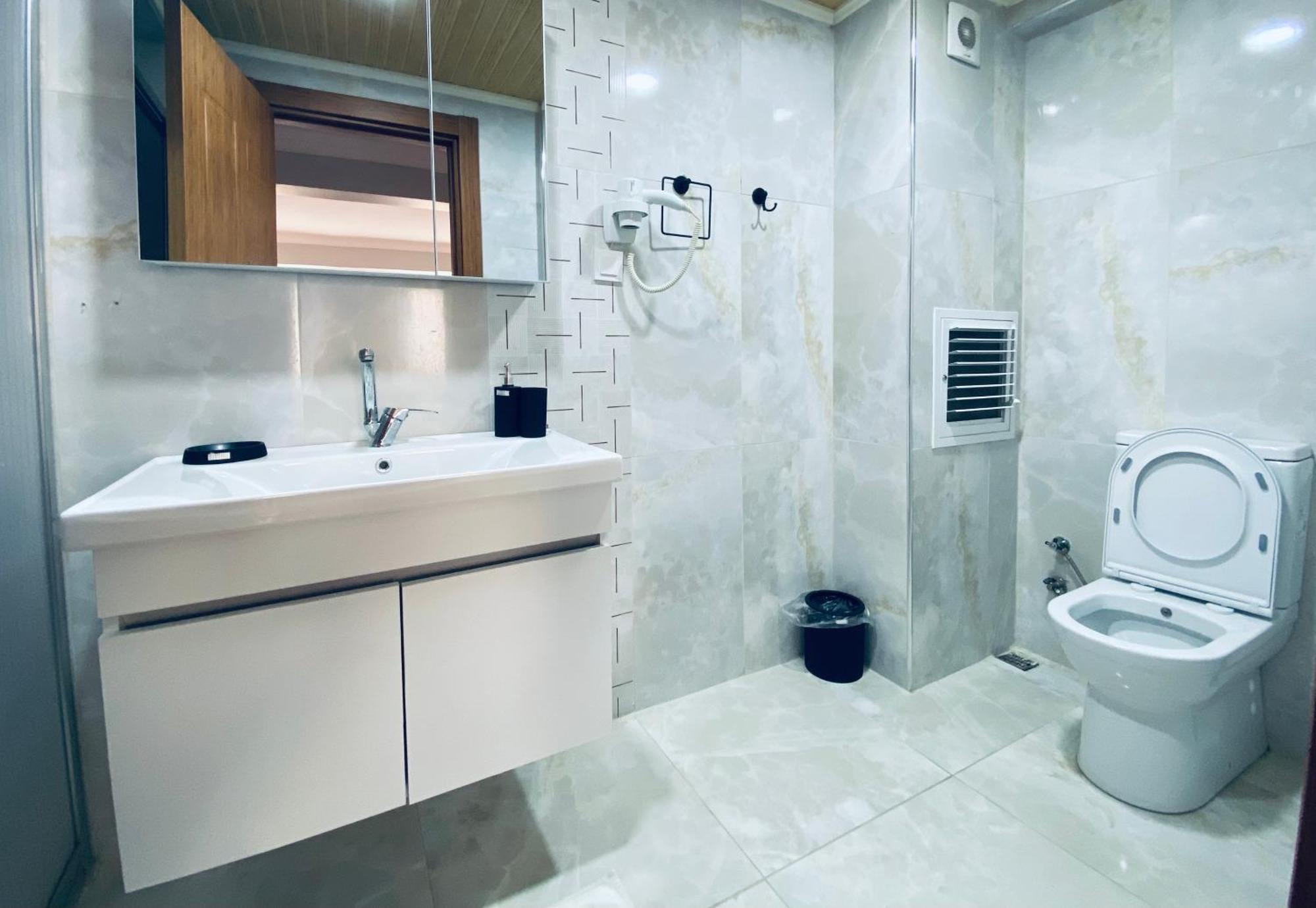 Hotel Oezsefa Istanbul Luaran gambar