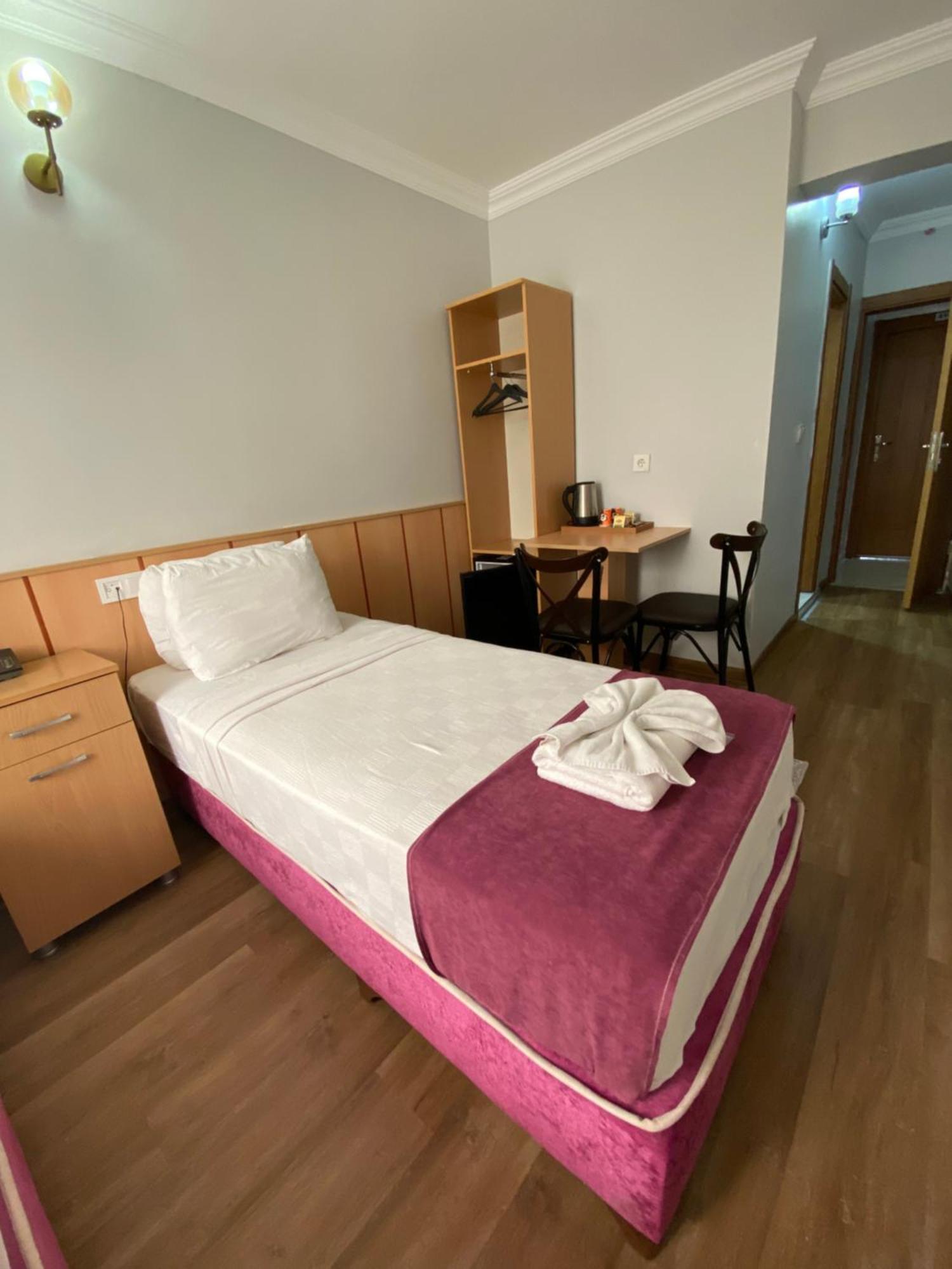 Hotel Oezsefa Istanbul Luaran gambar